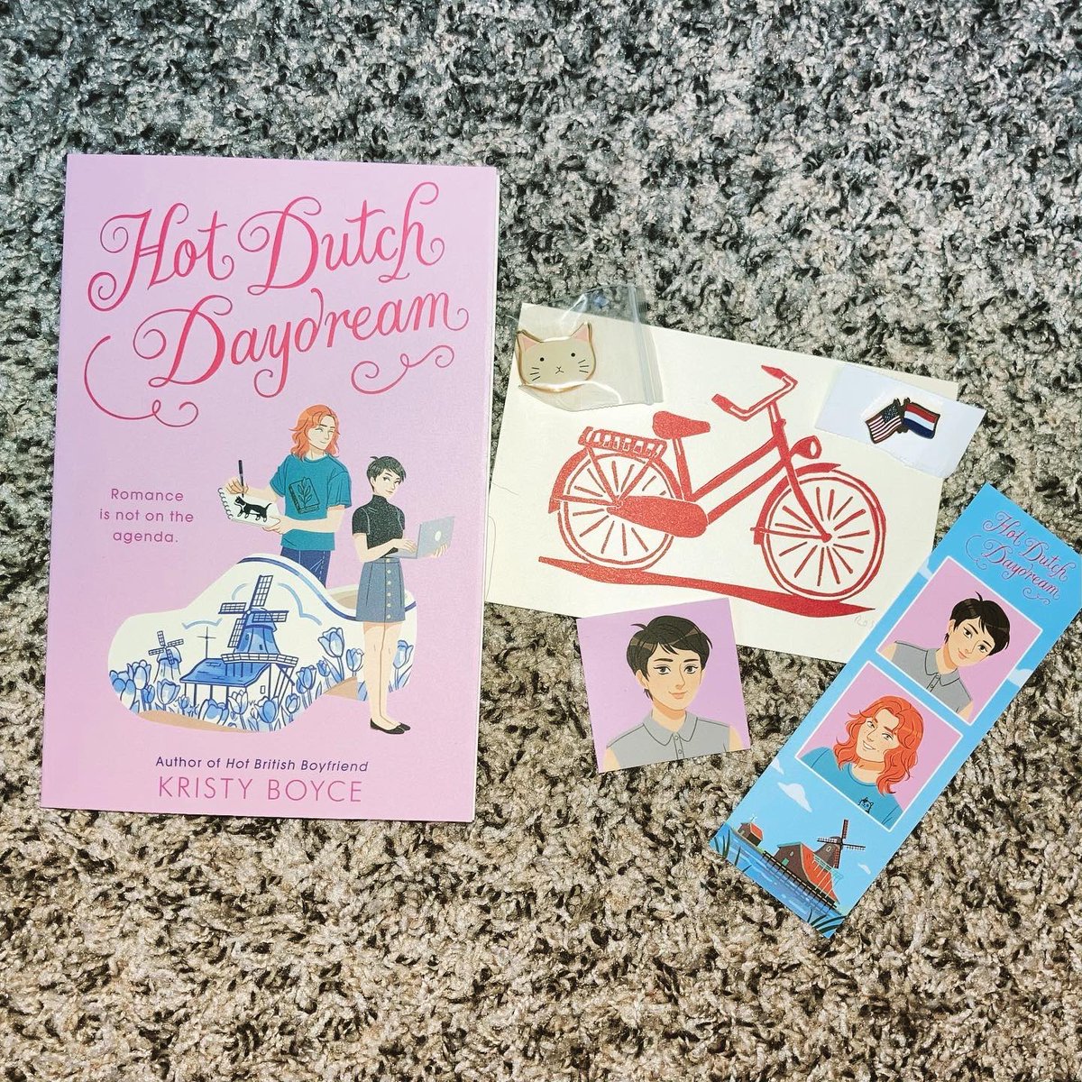 KristyLBoyce's tweet photo. FYI, I’m running an Instagram giveaway for signed copies of HOT DUTCH DAYDREAM, swag, and a signed block print by a Dutch artist! Head to my Instagram profile (@kristylboyce) to enter! https://t.co/D9Px9TzlOj