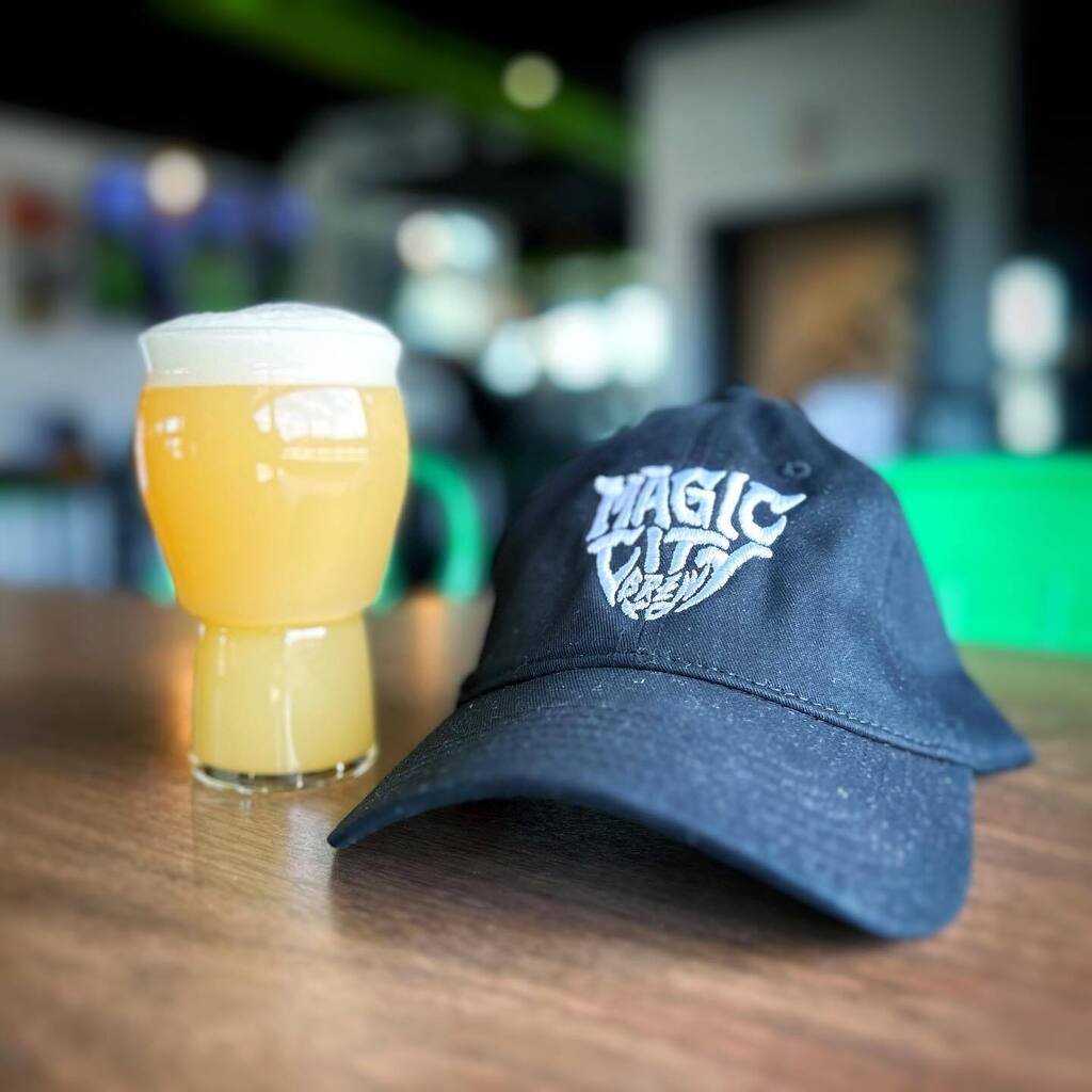 MagicBrewing's tweet photo. Open 12-12 today. Come kick it with us and @cultkitchenakron. Knock back a few brews and try Cults killer specials. 

Reminder: 
WE ARE CLOSED EASTER SUNDAY

#mcbcisacult https://t.co/Y2BzavHS3g https://t.co/7r9REOtAUt