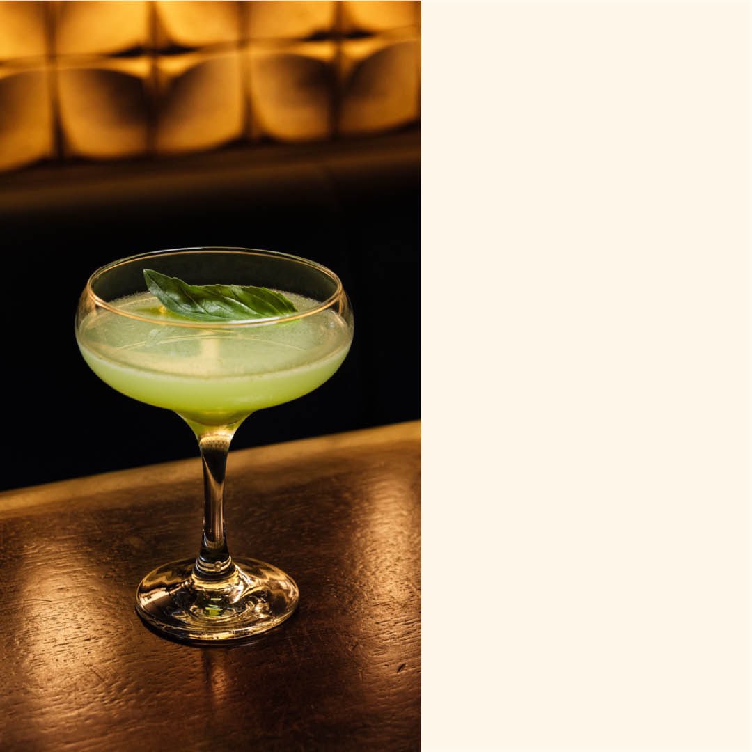 Can't beat a long weekend 😍 We don't do chocolate eggs, but drop in and treat yourself to a tasty Flo and Basy instead!

Flo &amp; basy — Tanqueray gin, St Germain elderflower liqueur, basil lime, agave 🍸