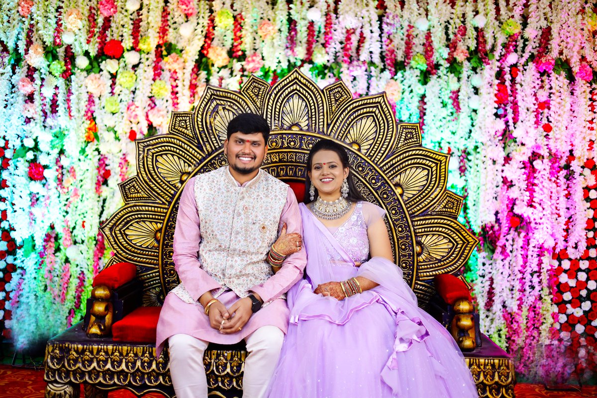 AnilVisuals's tweet photo. "Cheers to love ,laughter,and happily ever after"πππ
*
*
*
*
*
*
*
*
*
*
*
*
*
*
*
*
*
*
*
*
#cinematicphotography #weddingphotography #groom #bridemakeup #cutebrideshots #bridecustom #bride #weddig #anilvisuals #afficialphotography #bestbridepics #stylishphotographers https://t.co/zmDPQAfFkx