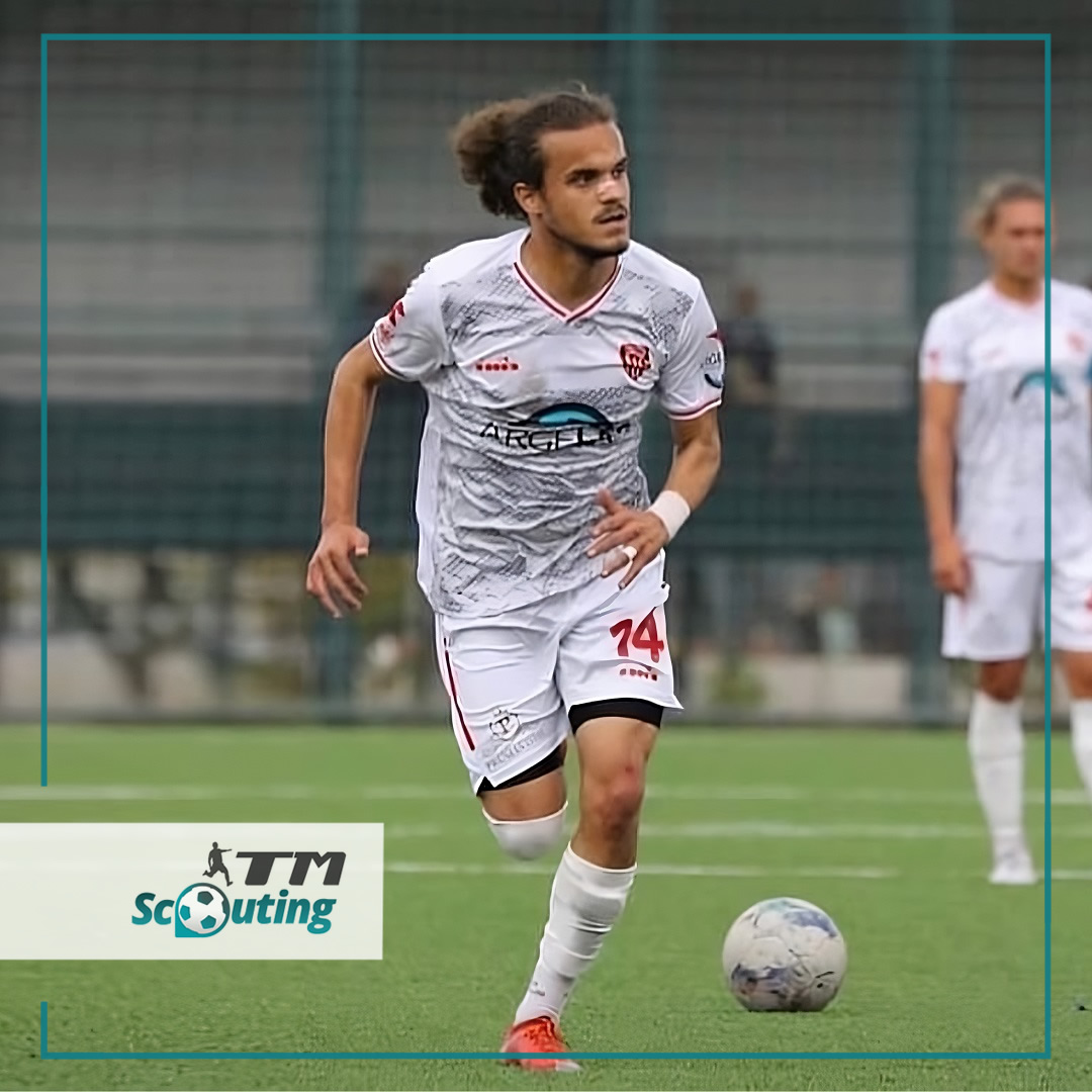 ScoutAkademi's tweet photo. 🇹🇷 Emirhan Türkmen #TMScouting
📝 Bursa Zaferspor
🔘 Merkez ortasaha
🚹 2001 doğumlu - 1,80 boy
👟 Sağ ayak
⚽️ Akademi liglerinde 40 maç, 5 gol
🏆 BAL'da 33 maç, 2 gol
🇹🇷 Milli Takım tecrübesi yok
👥 Stil Benzeri: 🇵🇹 Miguel Crespo https://t.co/Ymc1EnCkJn