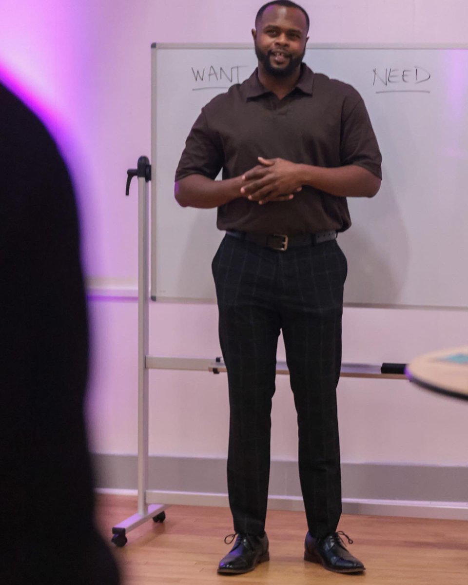chipz_lay's tweet photo. What if you could put $10,000 into something and reap the benefits 10 years later down the line 🤔 https://t.co/QRbP37hkZs