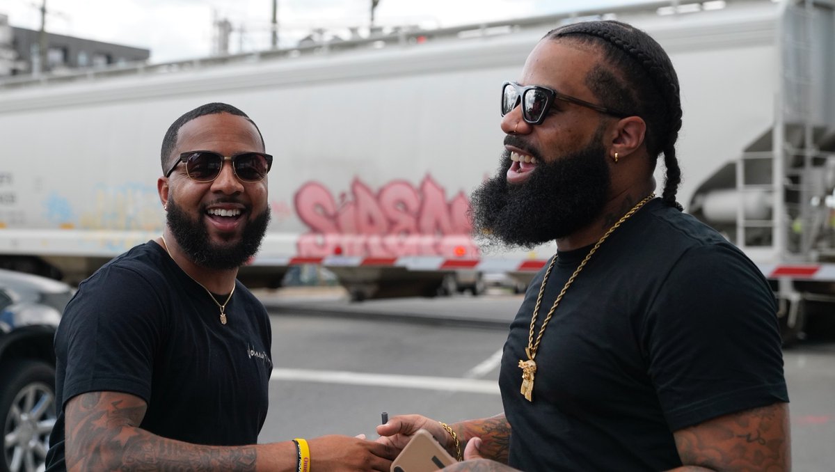 Friends that FLY together, stay together.