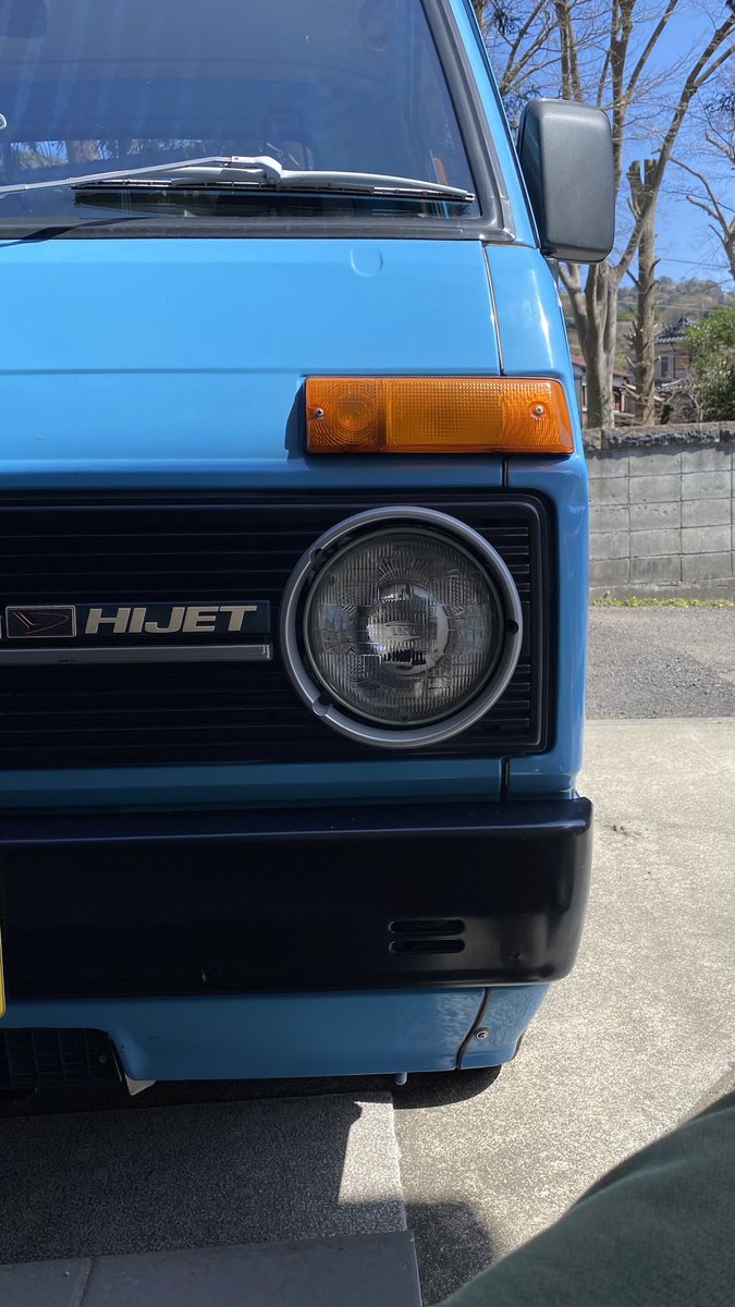 radiorand's tweet photo. 最近中古車を買いまして、理想の姿に向けて「あーでもない。こーでもない」と頭を捻っている日々。 https://t.co/CLpCZe9PSU