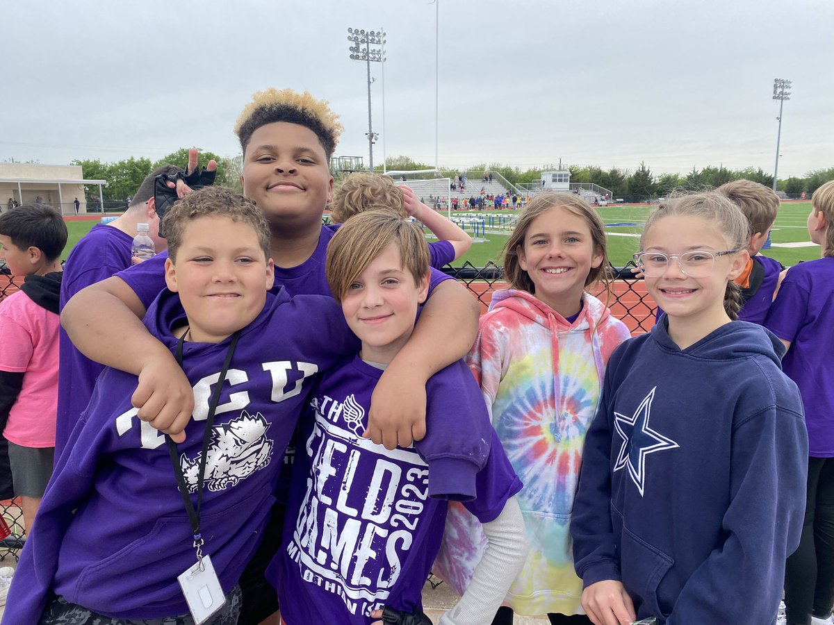 Stacy Hull tweet media