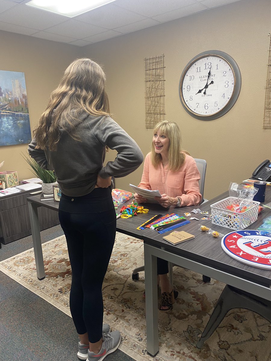 Stacy Hull tweet media