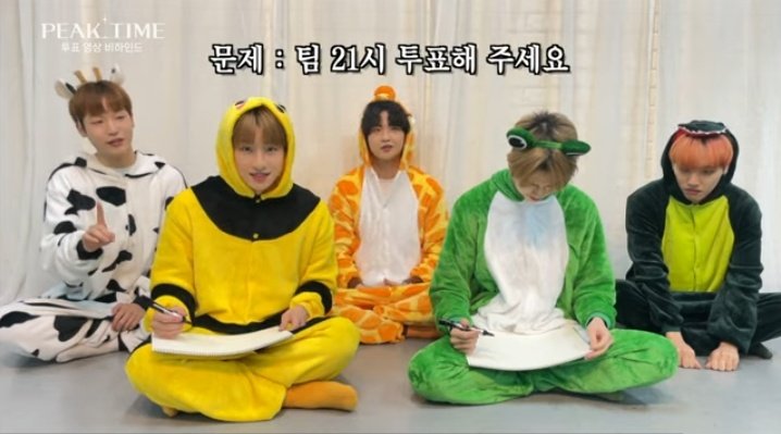 mint_bb_'s tweet photo. Aku menunggu notifikasi mereka setelah #PEAKTIME
@24k__official
Ep Round 2, episode terโฅ๏ธ
Sampe lupa kalo Peak Time itu acara survival ๐ฅน
#TEAMB #ํผํฌํ์ #ํ21์ #24K #Union_B https://t.co/tlRyfHiI5M