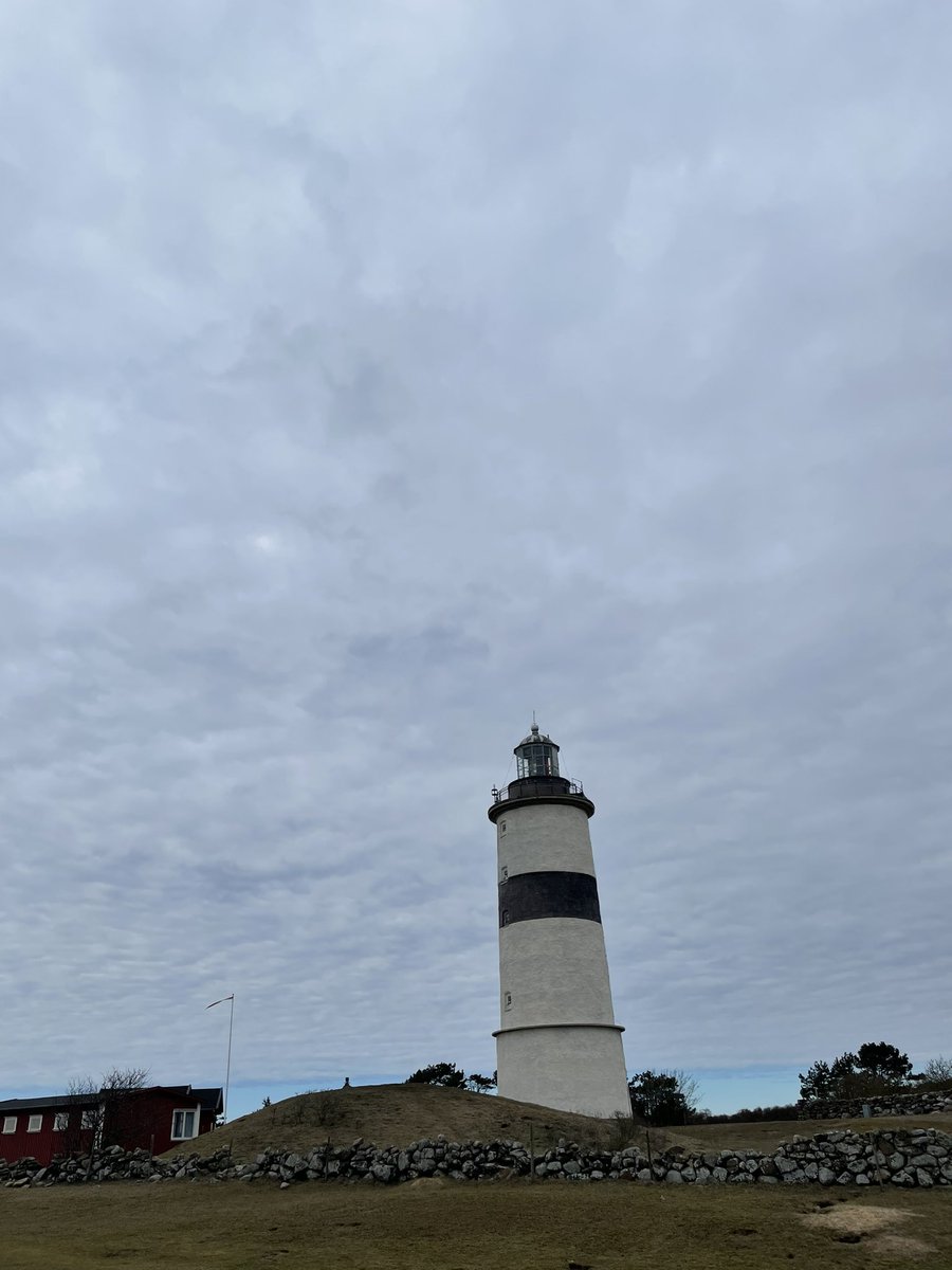 Mindre sol men lika fint

#fyrarpåinstagram #lighthouse #lighthousesofinstagram #lighthousephoto  #morupstånge #morupstångelighthouse #morupstångefyr #morupstångenaturreservat #naturreservat #glommen #morup #falkenberg #halland #sweden #visithalland