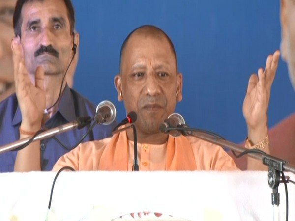 '80-cr people getting free ration in India...citizens in Pakistan struggling for food': Yogi Adityanath

Read @ANI Story | aninews.in/news/national/…
#CMYogi #FreeRation #Pakistan