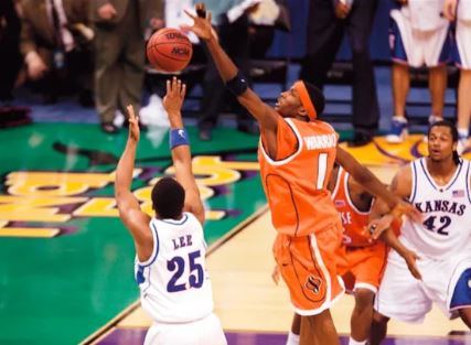 SUAlums's tweet image. Happy 20th Anniversary to this @Cuse_MBB shining moment! 🍊🏀
We'll all remember where we were April 7, 2003. How did you celebrate the 2003 National Championship? 🎉