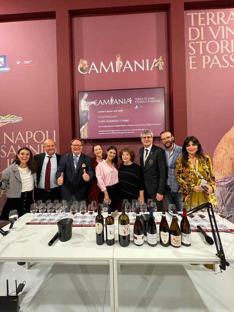 CANTINE ASTRONI tweet media