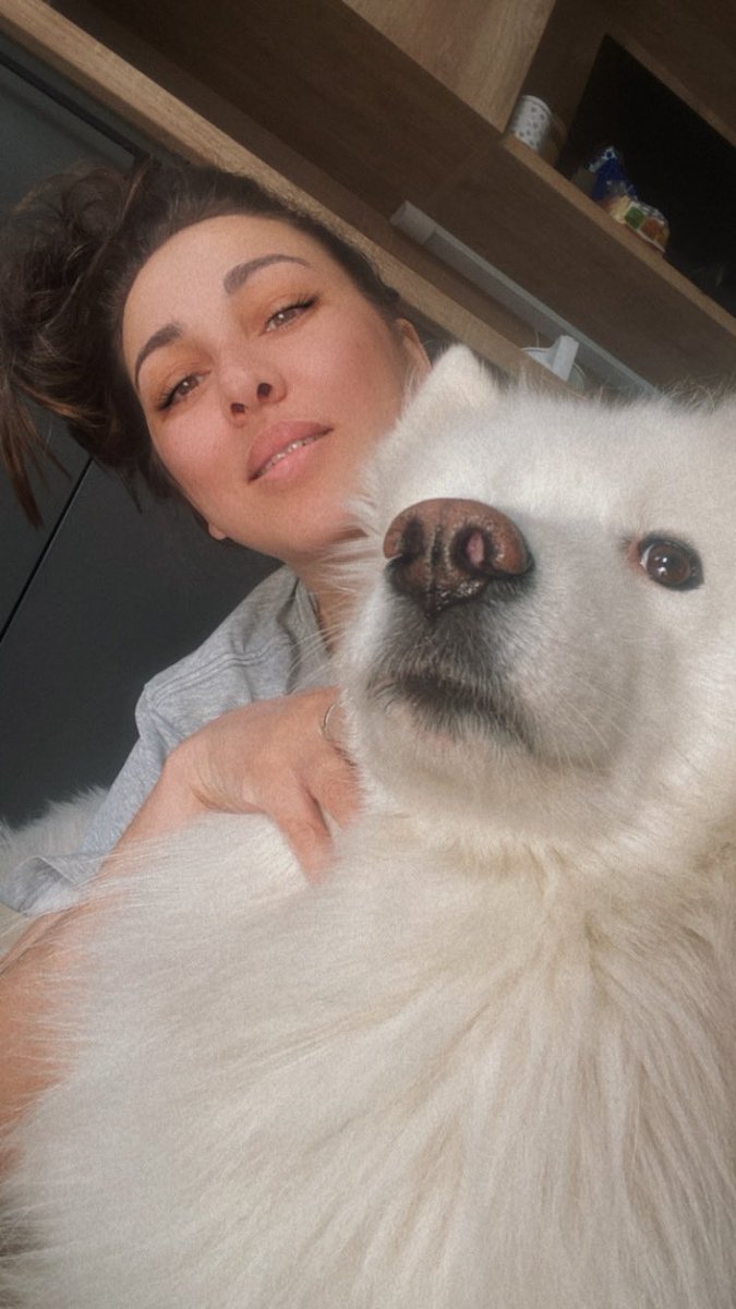 NadiArt54's tweet image. Hello family ) today Chernysh and I were in the hospital. Relax-he's fine ❤️ was prescribed stress pills, after that he got a new toy and a goodie) my love dogs. how is your day going?#Nadi #NFT