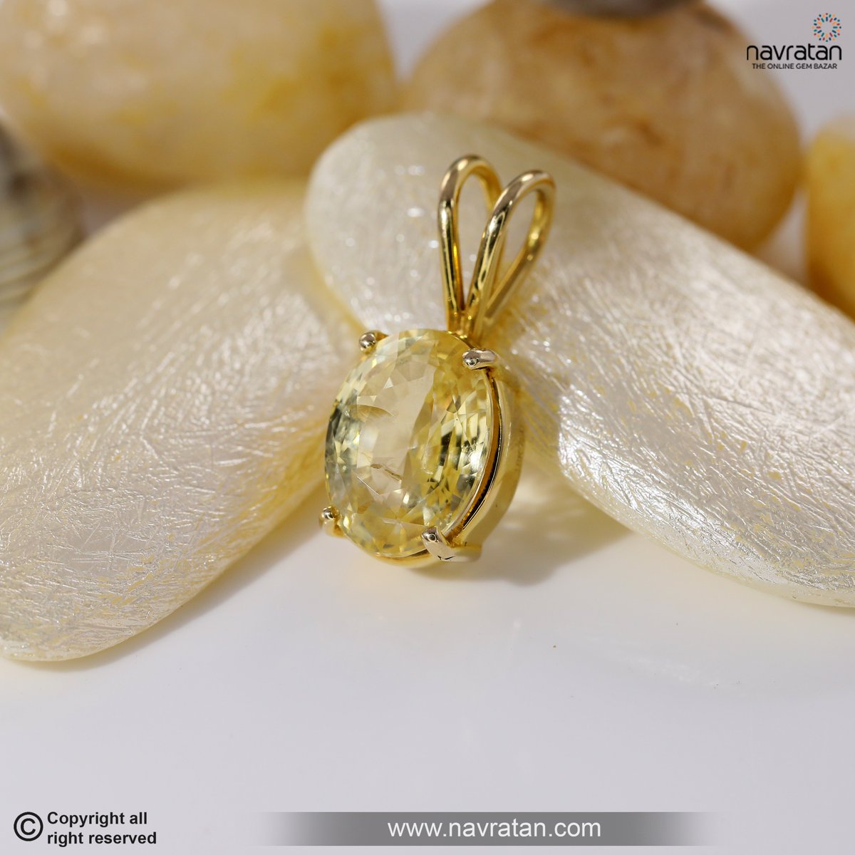 Sparkling up the season with this beautiful yellow sapphire gemstone pendant.

Follow for More..

#yellowsapphire #GemstonePendant #yellowsapphirejewelry #handmade #yellowsapphirependant #jewelrylover #jewelryaddict #jewelryoftheday #navratan
#reels2023 #stayhome