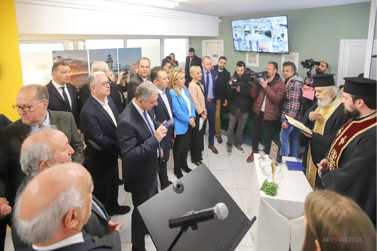 raptizoi's tweet photo. Τη σημερινή Παγκόσμια Ημέρα Υγείας επιλέξαμε για να εγκαινιάσουμε την πρώτη στην Ελλαδα Μονάδα Έγκαιρης Παρέμβασης στην Ψύχωση στην Τρίπολη, μια νέα πρωτοποριακή και καινοτόμο Μονάδα, η οποία υλοποιήθηκε με πόρους από το Ταμείο Ανάκαμψης και Ανθεκτικότητας ΕΛΛΑΔΑ 2.0. https://t.co/6zHfDZQ7Jy