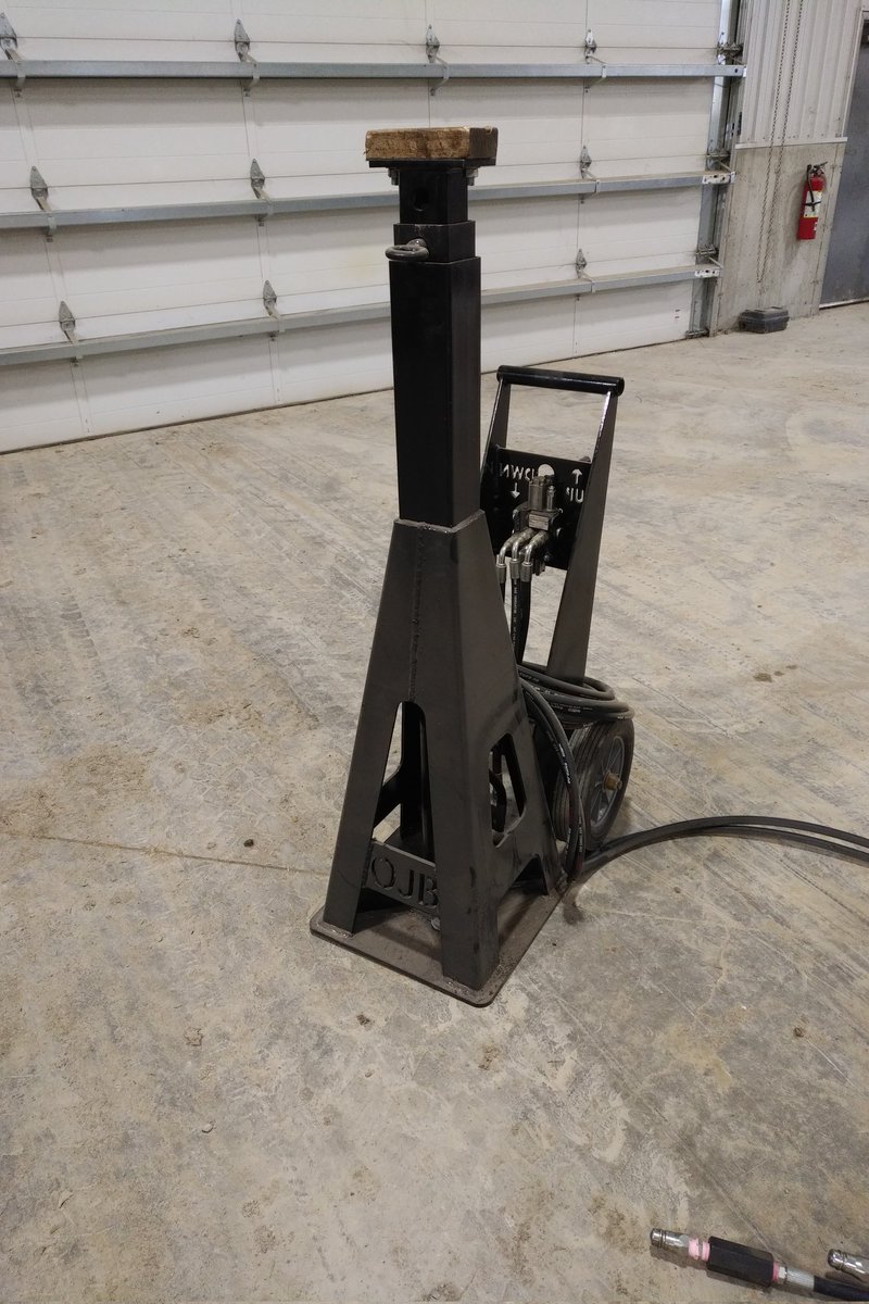 New <a href="/sprayer/">Dave May</a> jack for sale, powered by tractor hydraulics, manual valve for up and down. Pilot operated check safety valve. 25ft of hose. 3500 CAD.