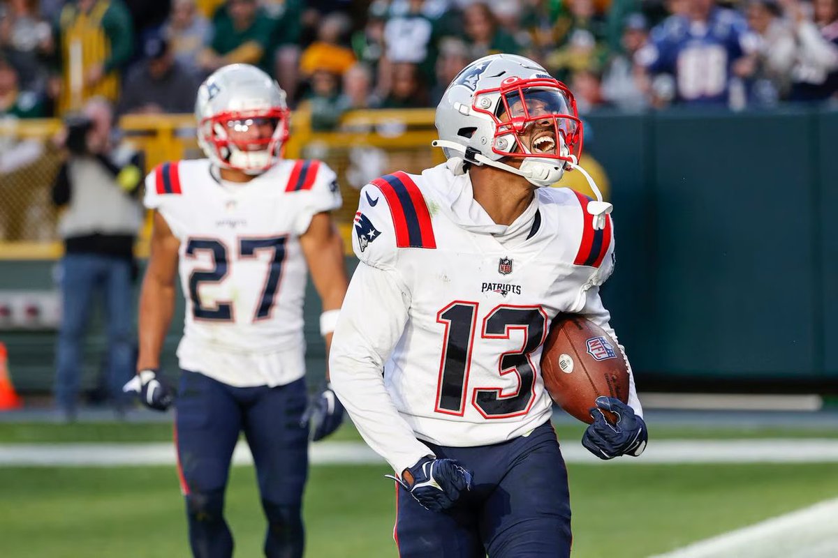 NestPgs's tweet photo. How many INT’s for Jack Jones next season? 👀 https://t.co/qo2PrbociE