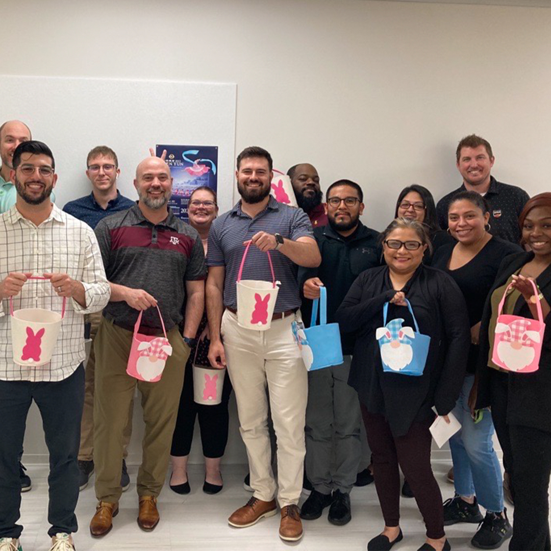 atlasoil's tweet image. We had a busy week celebrating Easter. Team members in Houston held an Easter egg hunt while the Taylor team painted eggs. Happy Easter, everyone!
