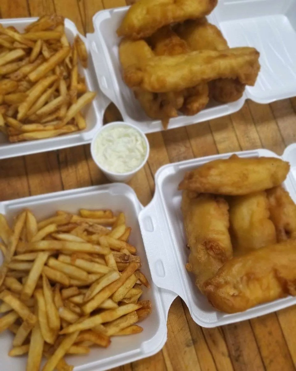 It's Good Friday! Call to place your order of Fish and Chips!
📷 Family Size Fish and Chips

Open for dine-in and take-out!
(902) 434-0171

#goodfriday2023 #coleharbour