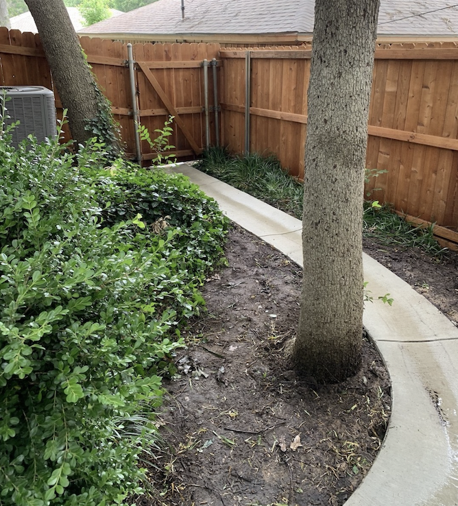 Lee_Since1971's tweet photo. Lee Engineering can tackle anything from small residential to commercial drainage projects! This is an example of a finished concrete drainage flume project done by LEE in Dallas. https://t.co/tuk1PZM68N