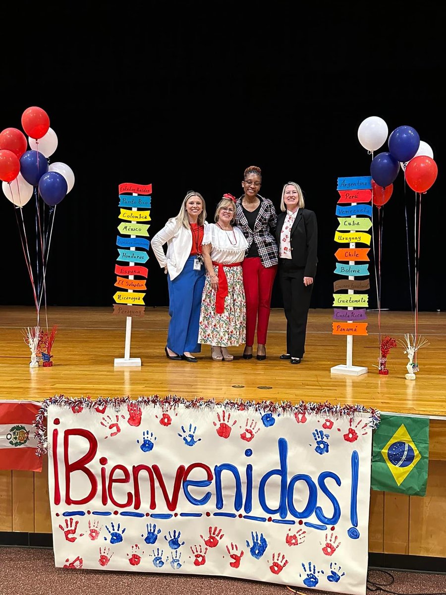 Congratulations to NSE’s Teacher of the Year, Señora Gloria Alvarado! Señora Alvarado is the second grade Spanish Immersion teacher. Her vibrant personality, passion for teaching, and wonderful contributions to the Immersion program make her an incredible asset to our school!