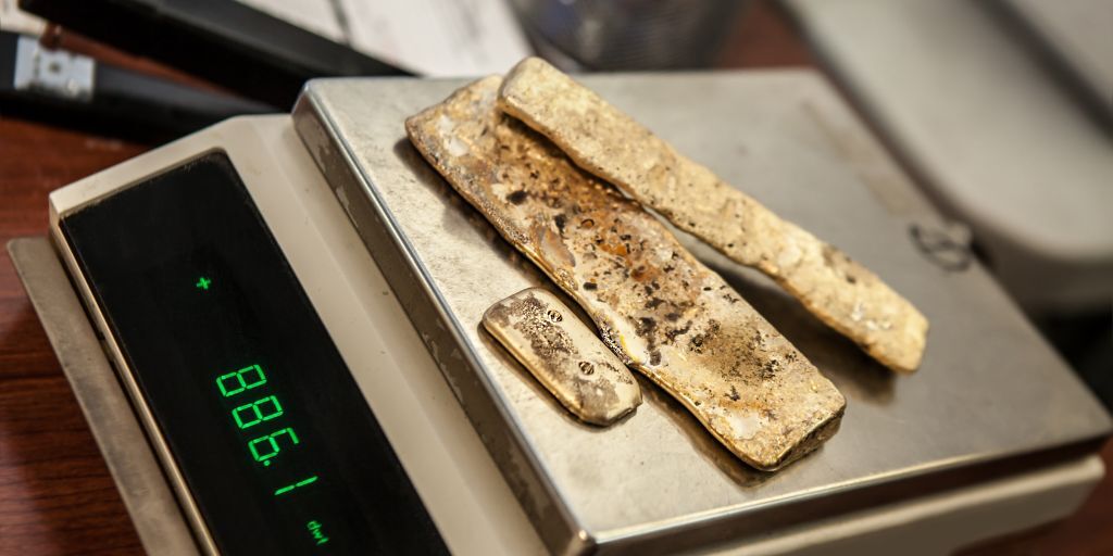 ManhattanGold's tweet image. Need to convert pennyweights to grams? Grams to troy ounces? Troy ounces to pennyweights? Use our pennyweight calculator to do it instantly:
bit.ly/3nQrRr1