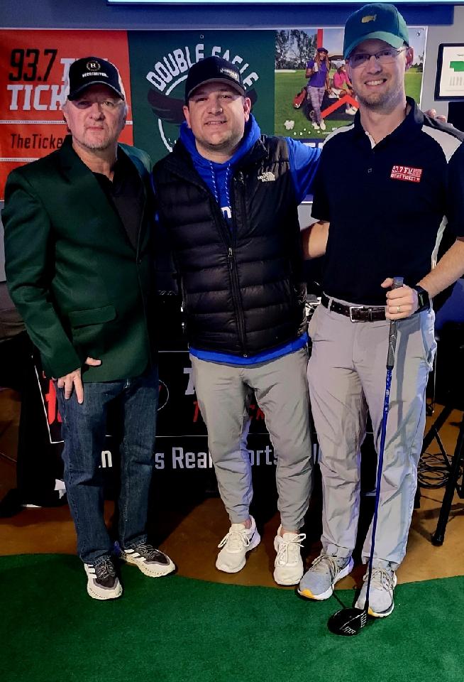 dbombeck12's tweet photo. A big shout out to @937TheTicket for having me on the broadcast today.  Also thanks to @DoubleEagleNeb for hosting a great Masters event.  Always a good time hanging out with @937JakeSorensen  and @steven_sipple https://t.co/TrURj0RUrK