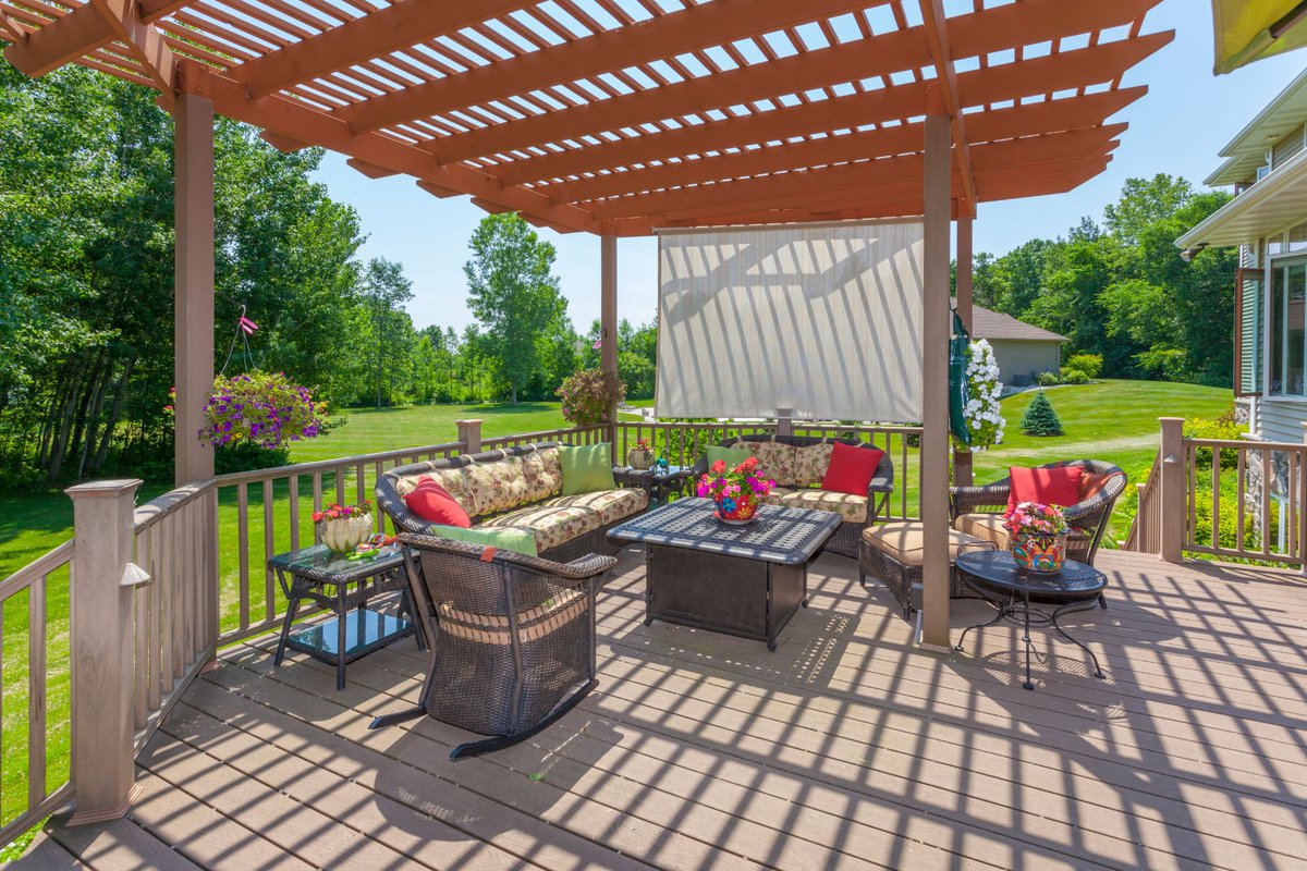 Stonebridgentx's tweet image. Is It Smart to Install a Pergola in Your North Dallas Home? Read on to find out: bit.ly/3yaTsVM #pergola #gazebo #beautifulbackyard