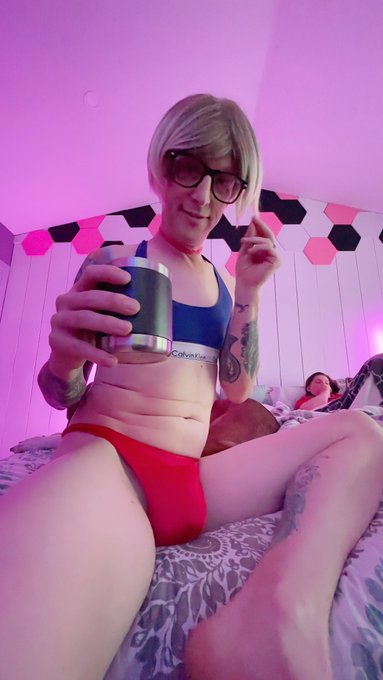 Happy Friday! Let&rsquo;s have some naughty fun this weekend!  #femboyfriday #goodmorning #FridayFeeling #sissy<a href="/tag/sexy"class="tags"><span>#sexy</span></a><a href="/tag/goodmorning"class="tags"><span>#goodmorning</span></a><a href="/tag/fridayfeeling"class="tags"><span>#fridayfeeling</span></a><a href="/tag/sissy"class="tags"><span>#sissy</span></a><a href="/tag/gurl"class="tags"><span>#gurl</span></a>