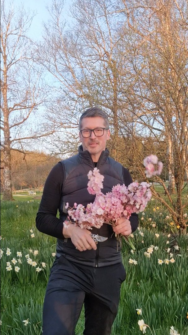 Wishing you a wonderful Spring season!

Click here to see the Easter wish from the President of FLORINT: mailchi.mp/florint/xmaswi…