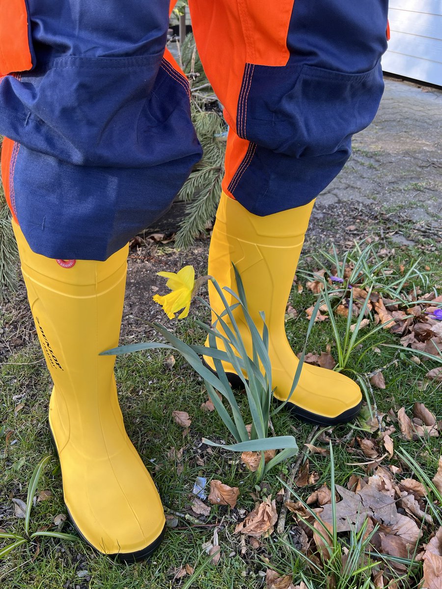 NorabootsDK tweet media