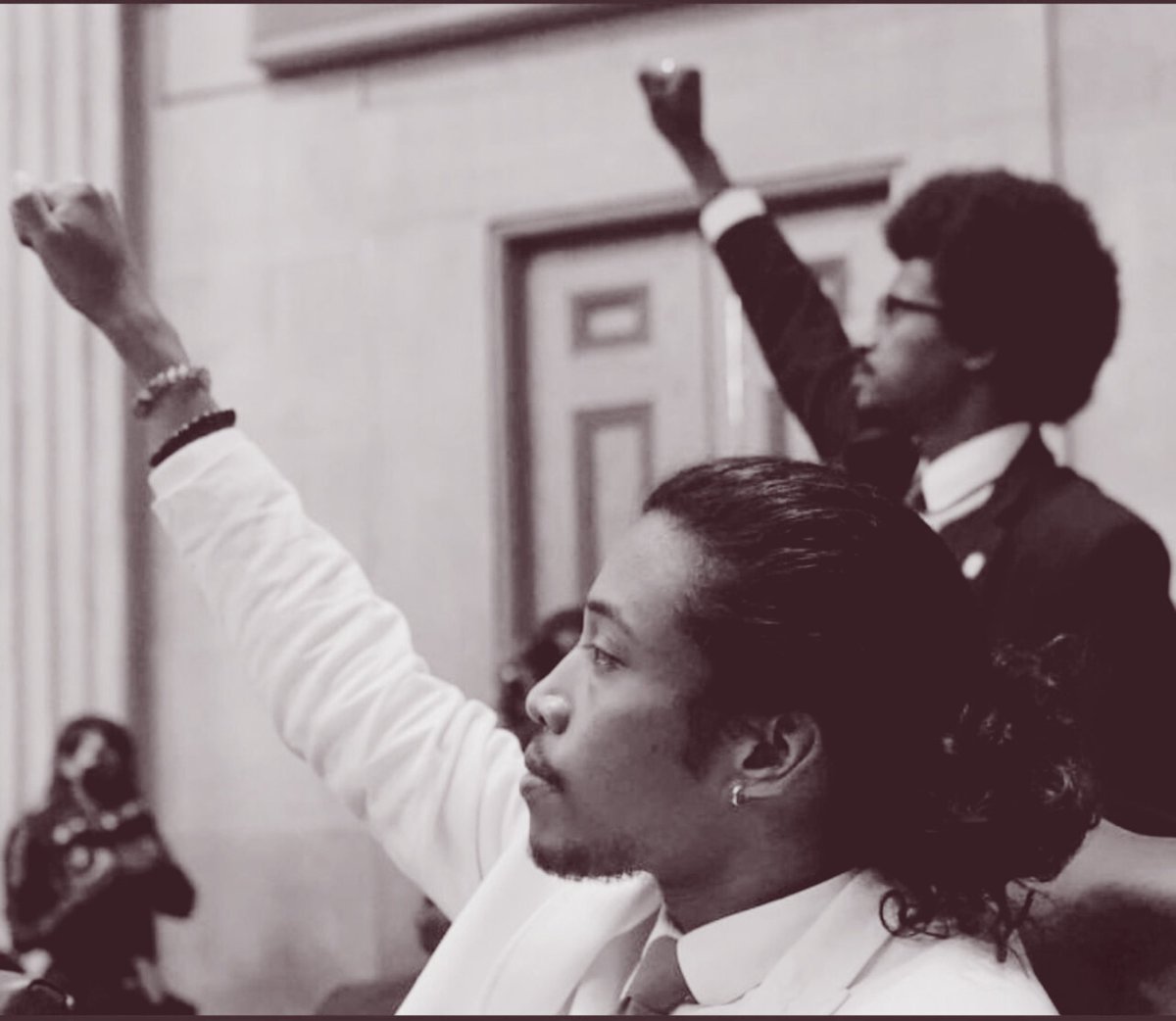 SE_DC_4life's tweet photo. I went to bed angry &amp; now I’m up ready to mobilize. These two young men are etched in a history that’s way too familiar. #TenneseeTwo https://t.co/6NiH8znXIN