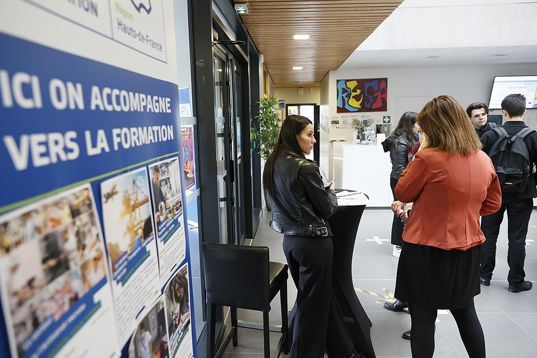 hautsdefrance's tweet photo. #JPOEmploiFormation Cette année encore, la journée portes ouvertes des 2️⃣4️⃣ espaces #ProchInfoFormation a été un véritable succès !

✅ La Région #hautsdefrance se mobilise toute l’année, au cœur des territoires, pour faciliter l’accès à la formation 👉 https://t.co/IzAFupTLPG https://t.co/LdnH2AC3gs