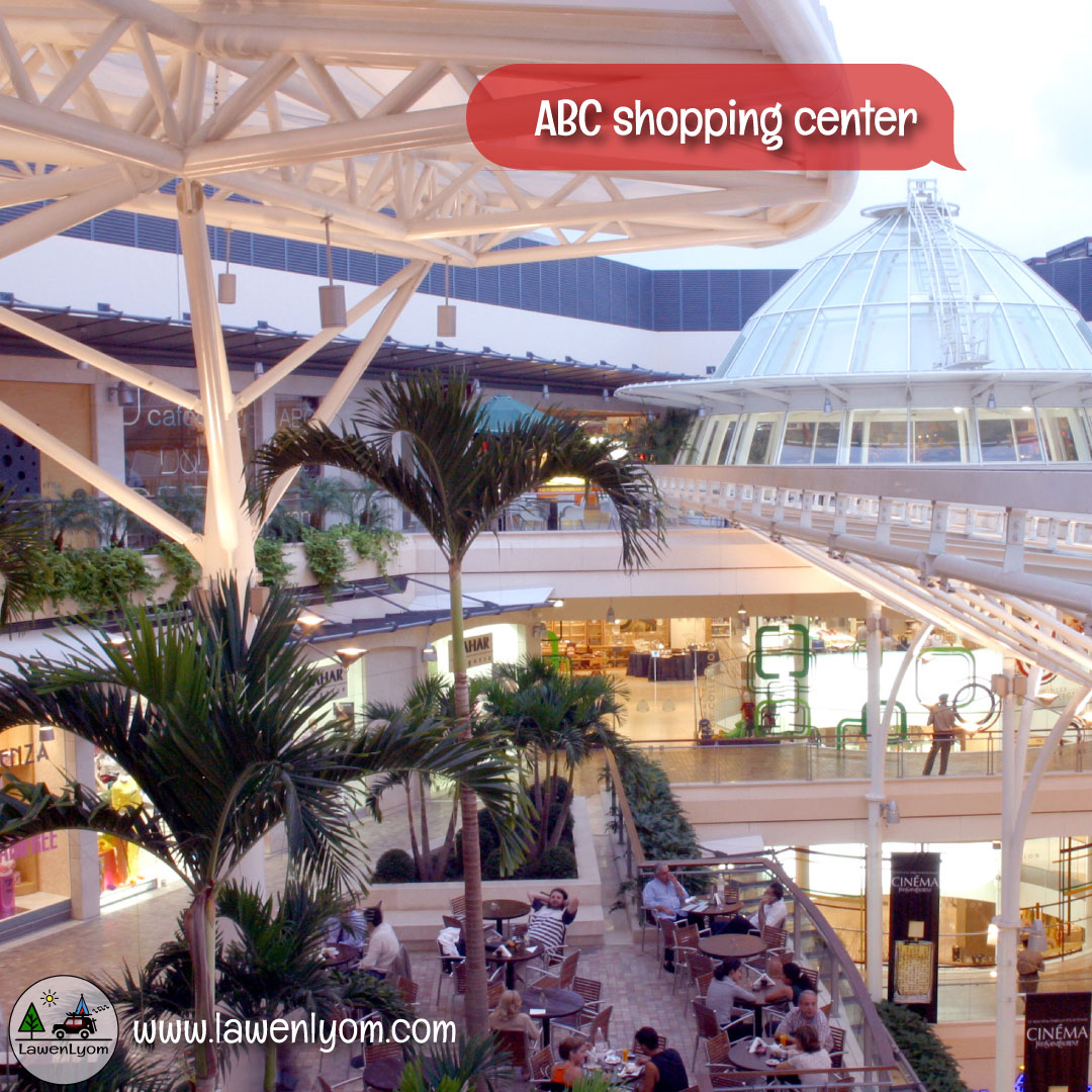 LawenLyom's tweet photo. #LawenLyom #لوين_اليوم؟
هل تحبون الذهب إلى مركز ABC التجاري؟
#Lebanon #Beirut #لبنان #بيروت #mall #shopping #2023 https://t.co/L3XoJbfxqH