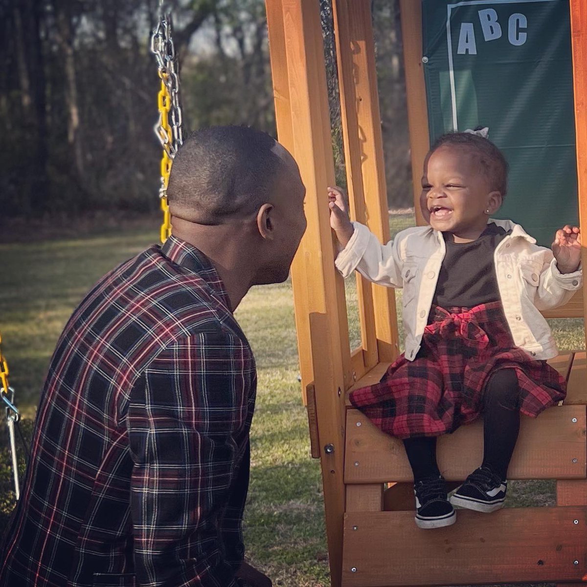 #timelinecleanse Bringing a lil #blackboyjoy and #blackgirlmagic to ya on this Good Friday! Hoping my reasons to smile, bring a smile to your face🥰☺️  #mybabies #LewisStrong #joanslegacy #hegotup #iloveyoursmile #grateful #toodlesnsugamama #blackgaydads #canyouhearthegiggles