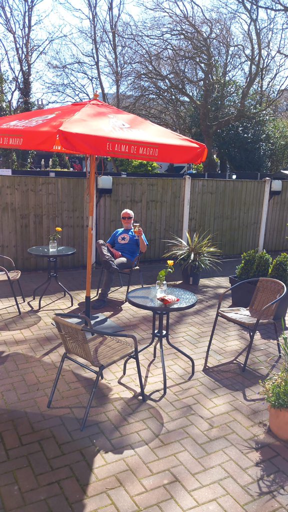 Welcome to our new and sunny outdoor space in front of our hotel. We are serving ice cold pints right now. Happy Easter everyone! #21anfieldroad #hoteltia