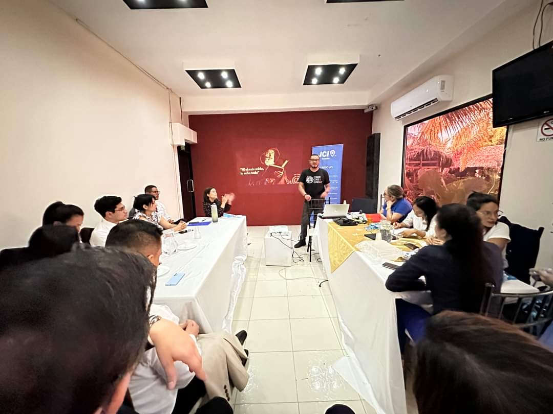 JCIEcuador's tweet photo. Dentro del marco de nuestra Academia de Liderazgo se llevó a cabo nuestra VII RPL, espacio que no sólo generó el reencuentro idóneo para la socialización de nuestra situación actual como Organización, sino también entrevistas junto a Ana Karina Carrillo. https://t.co/Jvy3ttswmd