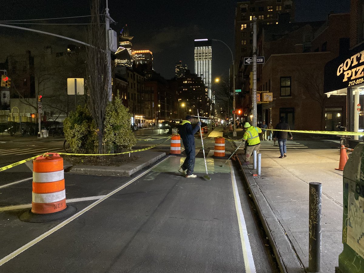 NYC_DOT's tweet photo. Say hello to NYC’s first wider #BikeNYC lane! To support increased cycling &amp; e-micromobility, we doubled the width of bike lanes on four blocks of 9th Ave in Manhattan as part of a resurfacing project. We’ll monitor use &amp; plan to roll out additional wider lanes this year. https://t.co/i7lhDR3Xqq