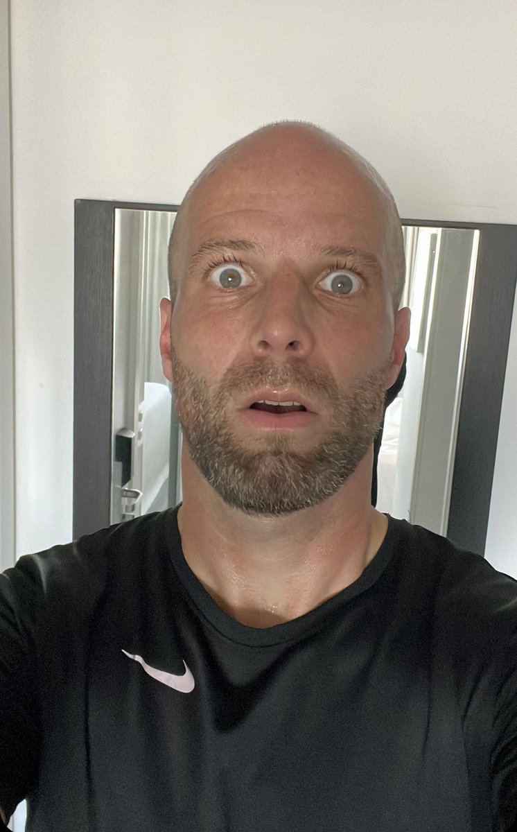 etiennedidot's tweet image. Si @ToulouseFC gagne la coupe , je me rase la tête ! 
Oui je suis un fou 🤩