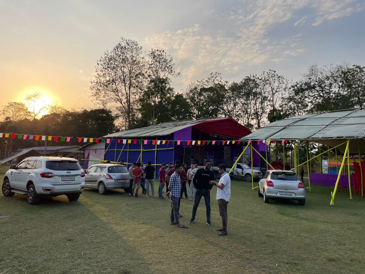 jnv_sonitpur_aa's tweet photo. Words have been Scribbled, Colors Splashed... and the Stage is all set for the onset of Happiness.

All decked up for tomorrow. See you there! 👍

#Parikrama2023 https://t.co/hVx4lIhysR