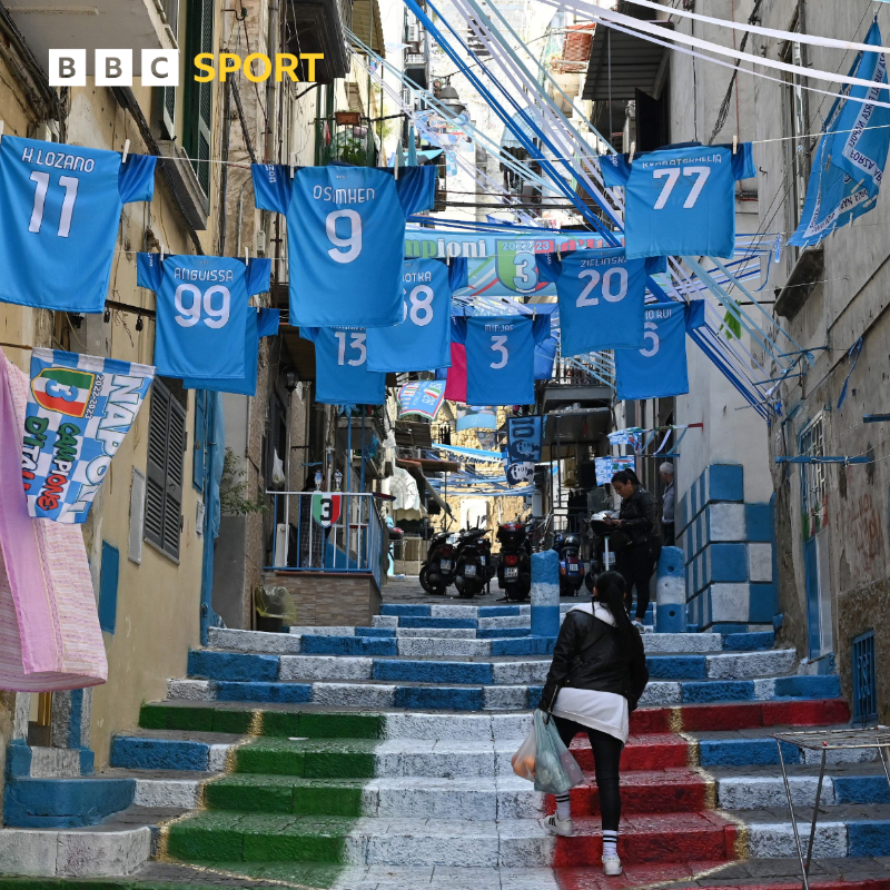 BBCSport's tweet photo. Napoli haven't won the Scudetto since 1990 📆

Naples is a city on the brink. You can see it, hear it, feel it.

The club is 16 points clear in Serie A... and the city is revelling in it!

Inside the football mad city on the cusp of glory 👇

#BBCFootball