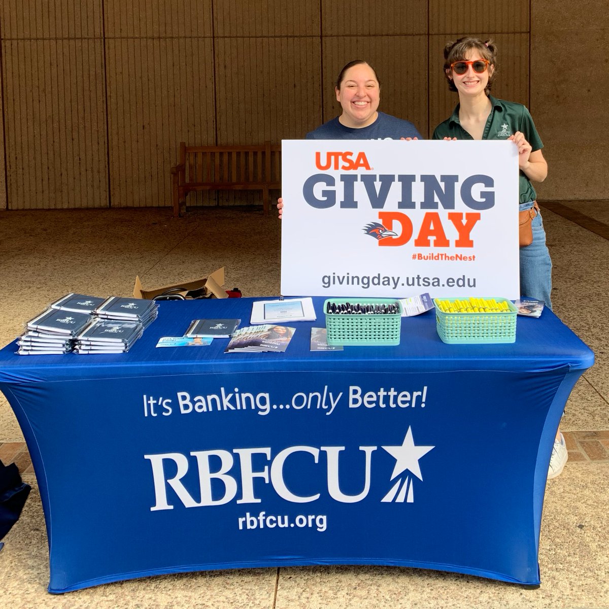 RBFCU recently lent a helping hand to #BuildTheNest for @UTSA's third annual Giving Day! Our donation went towards their Magnet Challenge, which magnets could be redeemed for an on-campus student organization or a program of choice! #RBFCU #UTSAGivingDay #UTSA