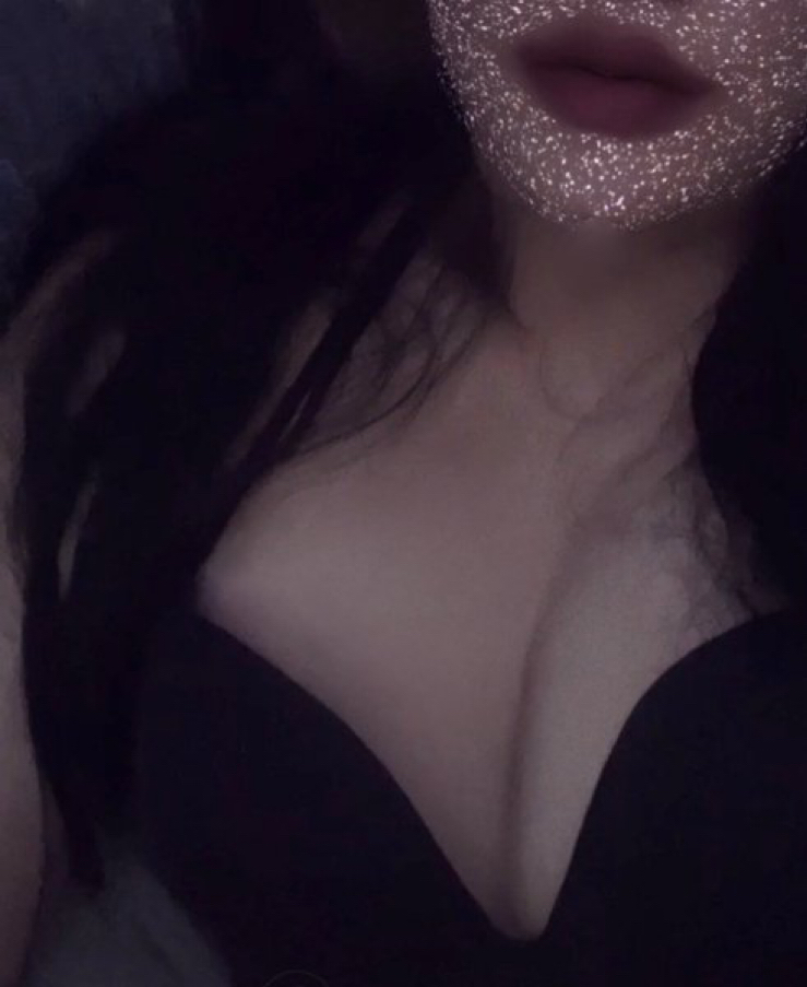 입으로 빨아주고시퍼서…
#섹트 #일탈 #맘눌뎀