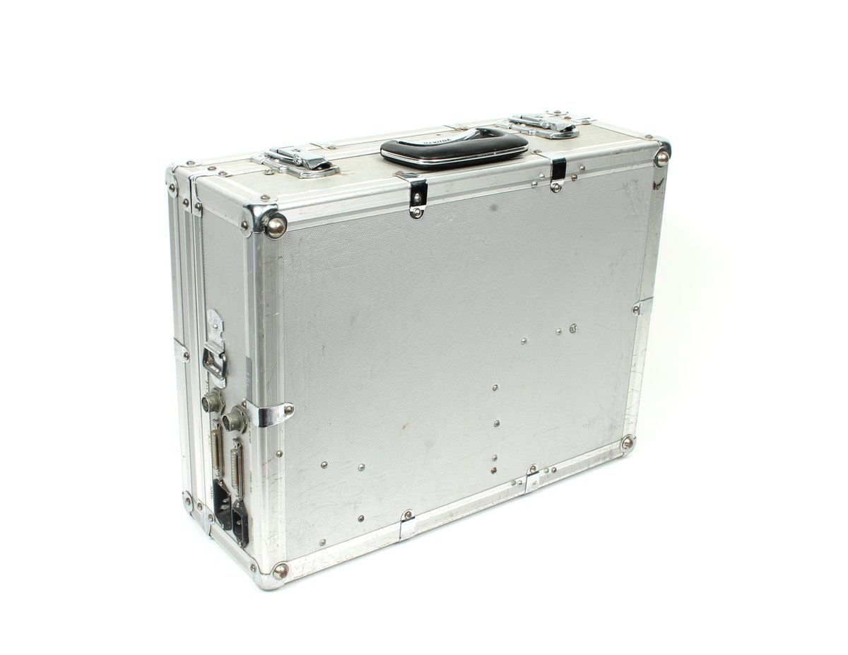 eweidenh's tweet photo. We've acquired a computerized data gathering instrument made at @UofTEngineering c. 1979 to measure the influence of traffic enforcement on driver behaviour. It's such an interesting research connection to the urban landscape.
https://t.co/sQWAy6OTbp
#HistTech #HistSTM #UofT https://t.co/1elB2uIEPZ