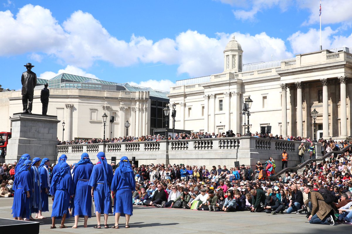 MayorofLondon's tweet photo. Fantastic to see the Passion of Jesus by @WintershallPlay return to Trafalgar Square for Good Friday. Today Londoners and visitors of all faiths gathered to witness the powerful Easter story told in spectacular fashion by hundreds of actors and volunteers. https://t.co/TfLKd4sdrO