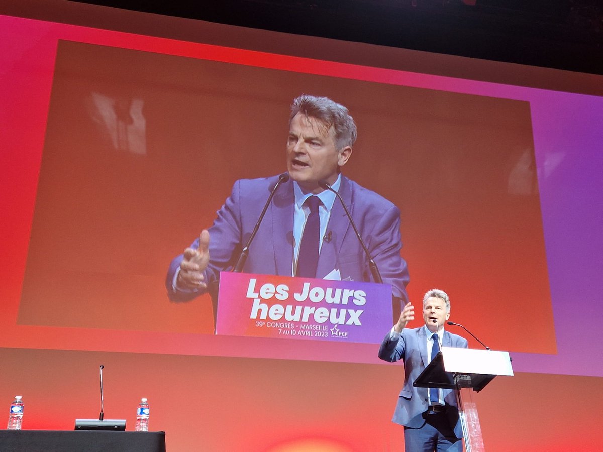 Fabien_Roussel's tweet image. Les polémiques que certains font monter n’ont pas de place quand l’extrême-droite est à la porte du pouvoir.

Nous devrons tous nous rassembler pour empêcher l’extrême-droite de gagner.

N’ayons pas peur d’en débattre, sans sectarisme, sans injonction de qui que ce soit !