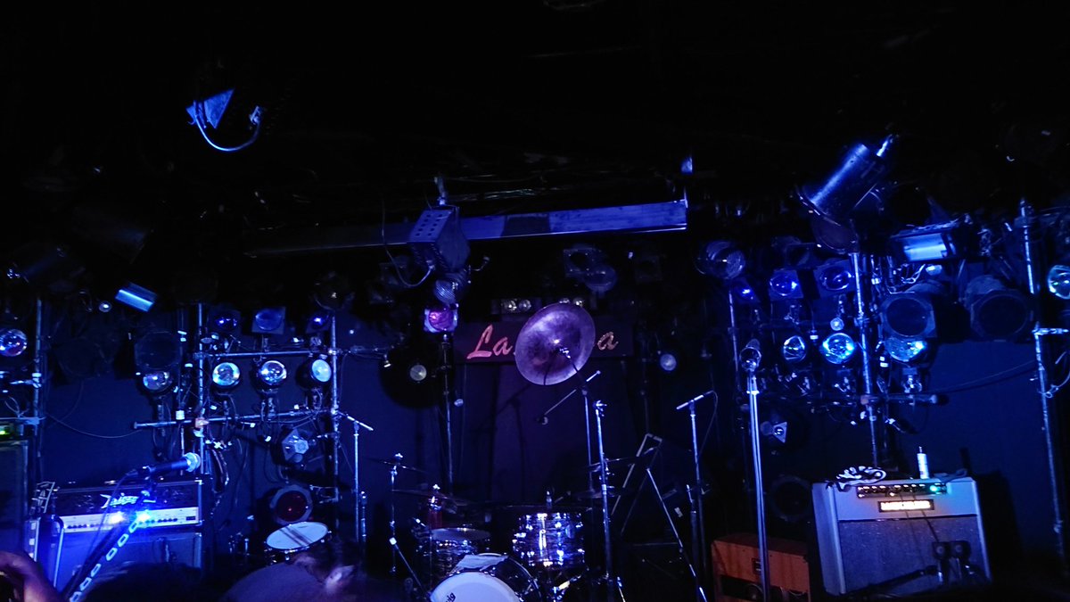 Melodicojisan's tweet photo. 活休前ラスト見届けられてよかった！！
MINAMISにしかできない幸せ空間最高でした🤞
Here is the BRIGHT PUNK for you!!
#MINAMIS https://t.co/ywItD0LHbV