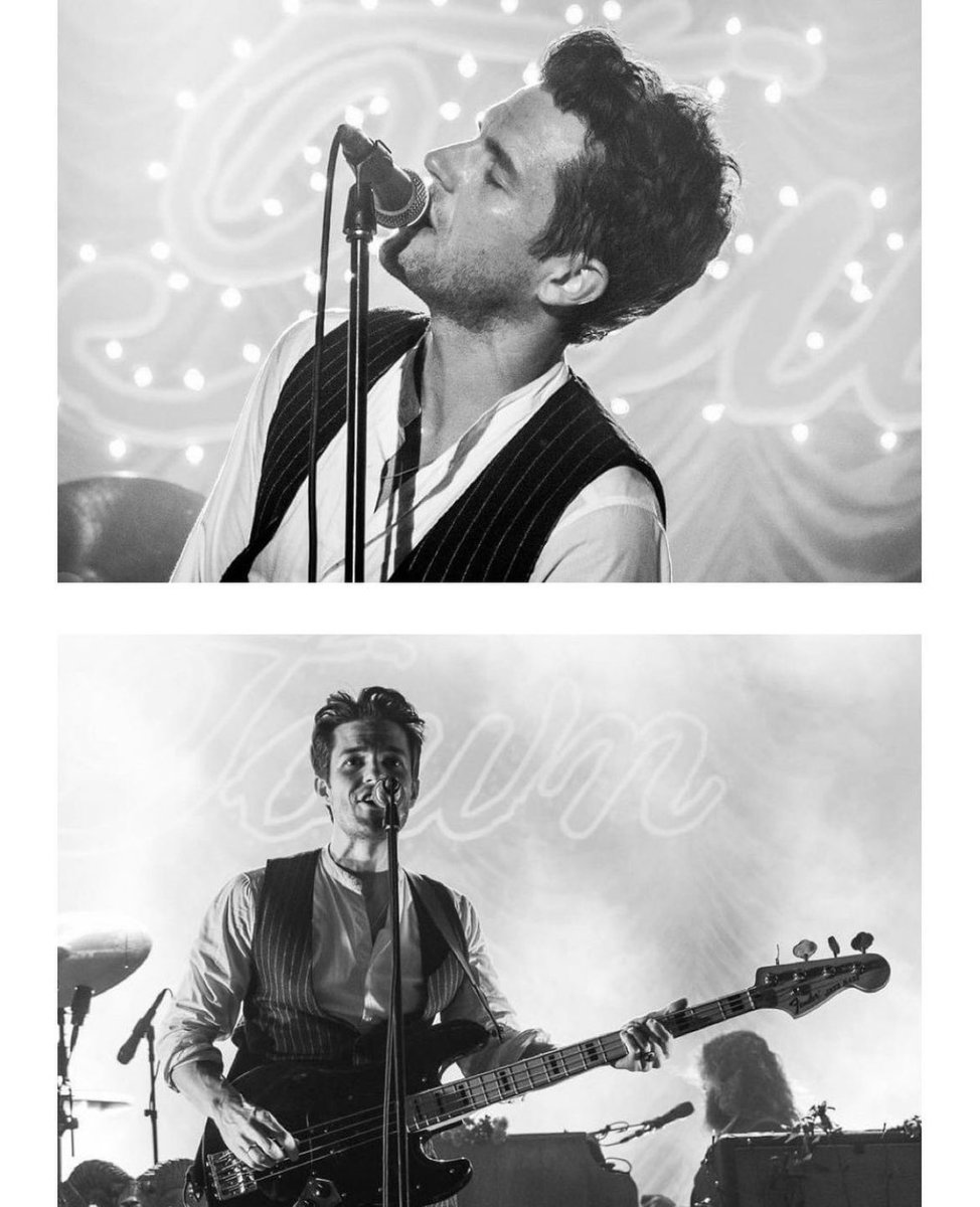 Brandon Flowers daily on Twitter