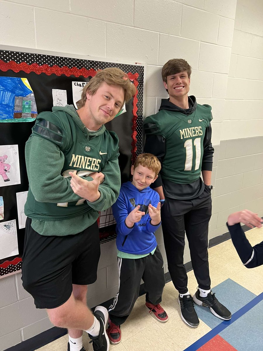 Had the opportunity to greet the next batch of Miners as they came into school today! ⛏️
<a href="/R31Official/">Rolla Public Schools</a> 
#PickAxeTakeNames | #MinerPride
