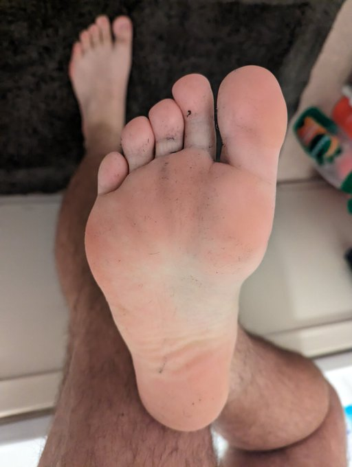 FeetFriendApp's tweet photo. Download our APP FeetFriend

🦶 For Android ➡️ https://t.co/NegsJ7lypu

🦶 For IPhone ➡️ https://t.co/iUPAsBxyNC

@cashmastersteve https://t.co/0nImPQfE18