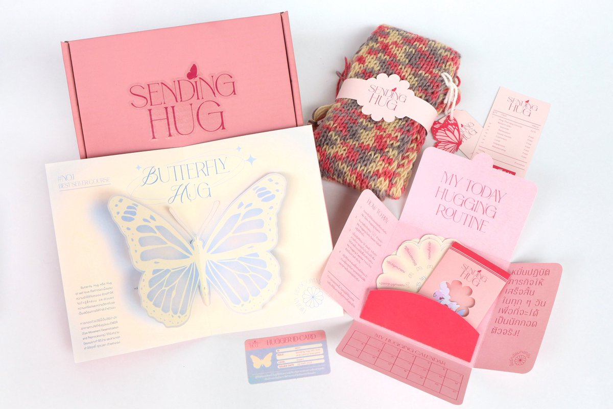 meinemynd's tweet photo. Sending Hug 💌

Graphic Design Project
โจทย์คือให้ท ฮีลใจ Kit คับ เลยเลือกทำออกมาเป็นชุด Welcome Kit จากการซื้อคอร์ส Hug therapy ที่จะช่วยฮีลใจผู้ซื้อด้วยการกอดค่า ♡ https://t.co/FBFD68rgIW